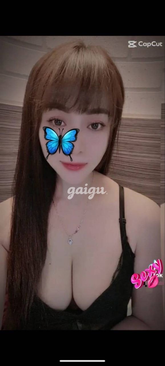 MINH MINH ĐẸP,KỸ NĂNG SEX ĐỈNH CAO MÔNG CONG CHIỀU KHÁCH