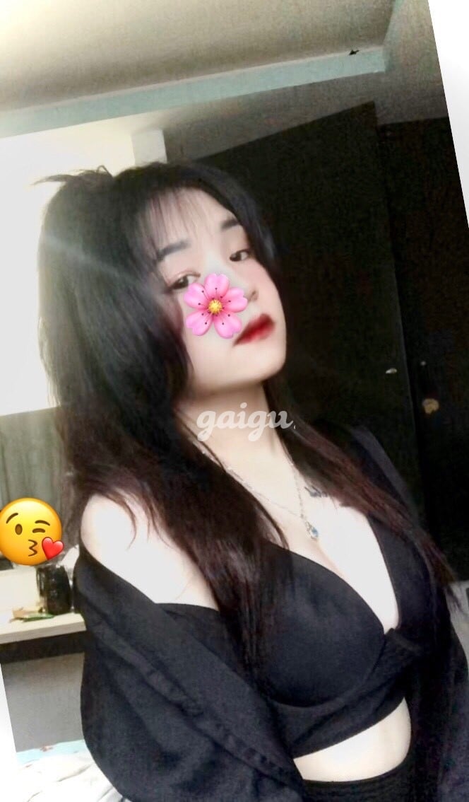 New Hot Teen 2K2 Bé Tiểu Cúc ❤️Thiếu Nữ Tinh Nghịch Rất Nhiệt Tình