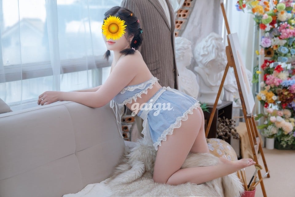 BÉ NA EM GÁI DỄ THƯƠNG NHÍ NHẢNH MỚI VÀO