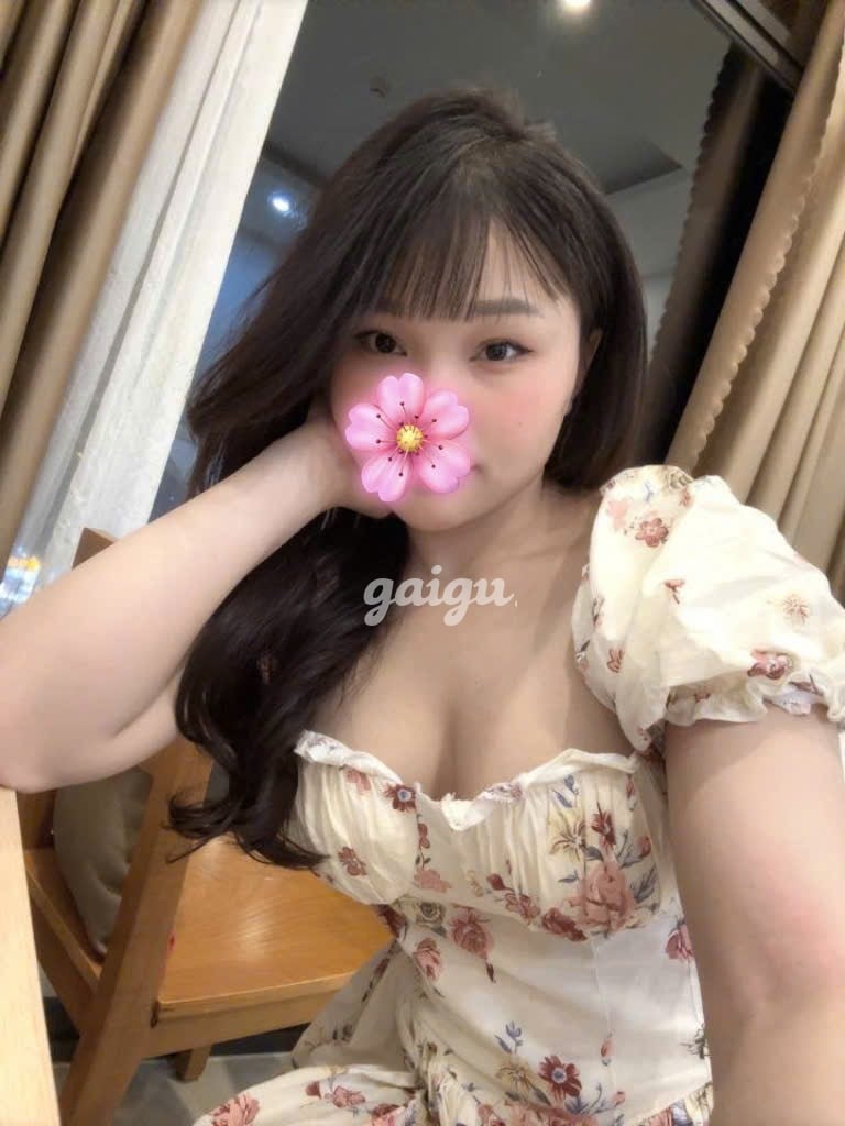 ✨AN AN 2K4✨ Gái Mới Lớn Non Xanh Tuổi Đôi Mươi